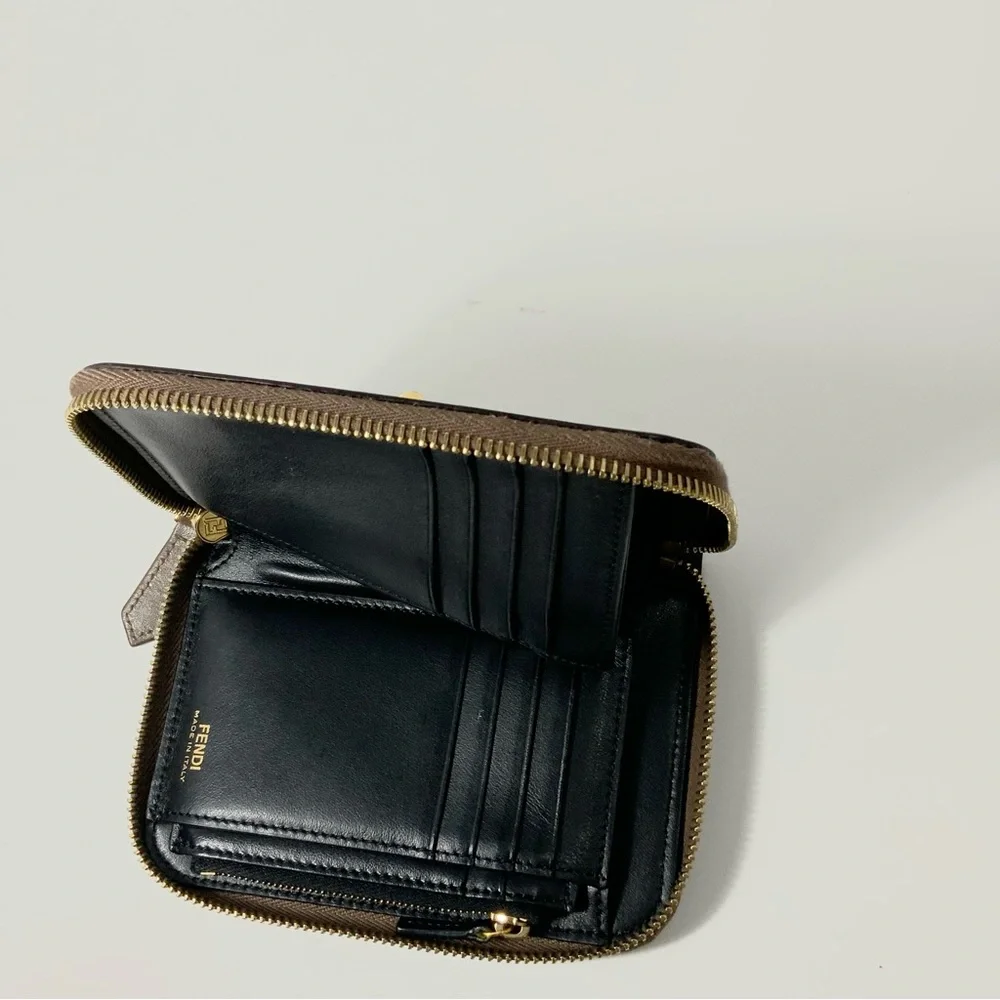 FENDI Bifold Wallet Visor Way Leather Brown Women's 8M0401-6GM